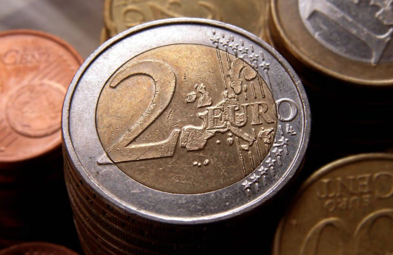 Preverite svojo denarnico: Za takšen kovanec za dva evra lahko dobite tudi 3100 evrov