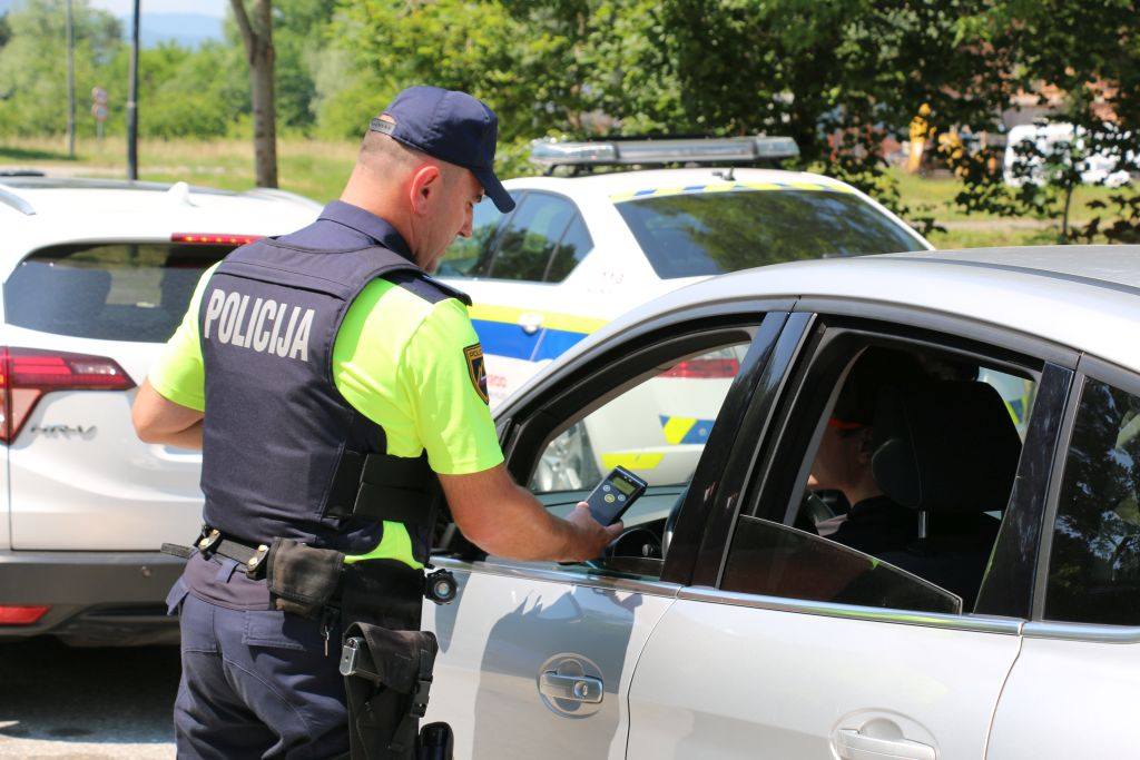 Policisti danes po vsej državi v poostrenem nadzoru: Na to bodo najbolj pozorni