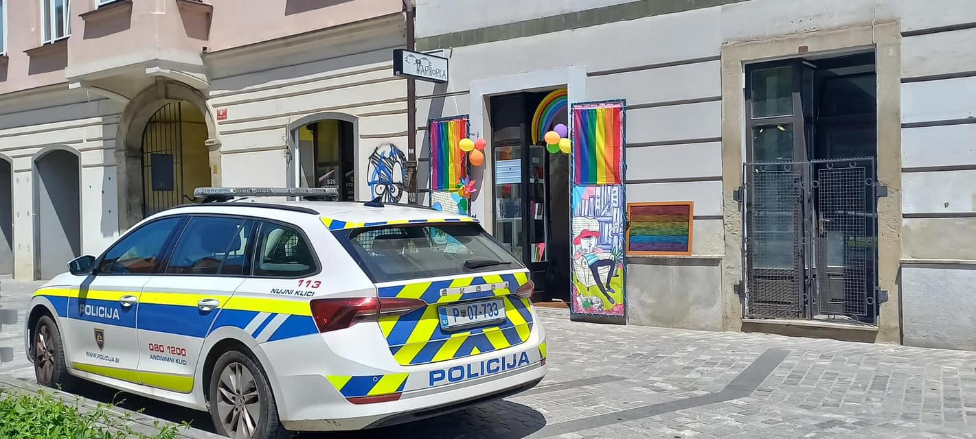 Sporno ravnanje policistov ob primeru homofobnih napadov v Mariboru: To pravijo na PU Maribor