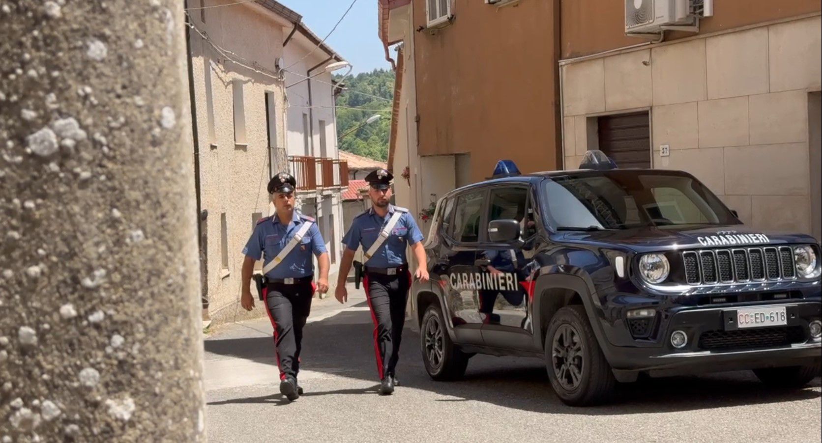 Sin živel z maminim truplom v zamrzovalniku, da bi prejemal njeno pokojnino