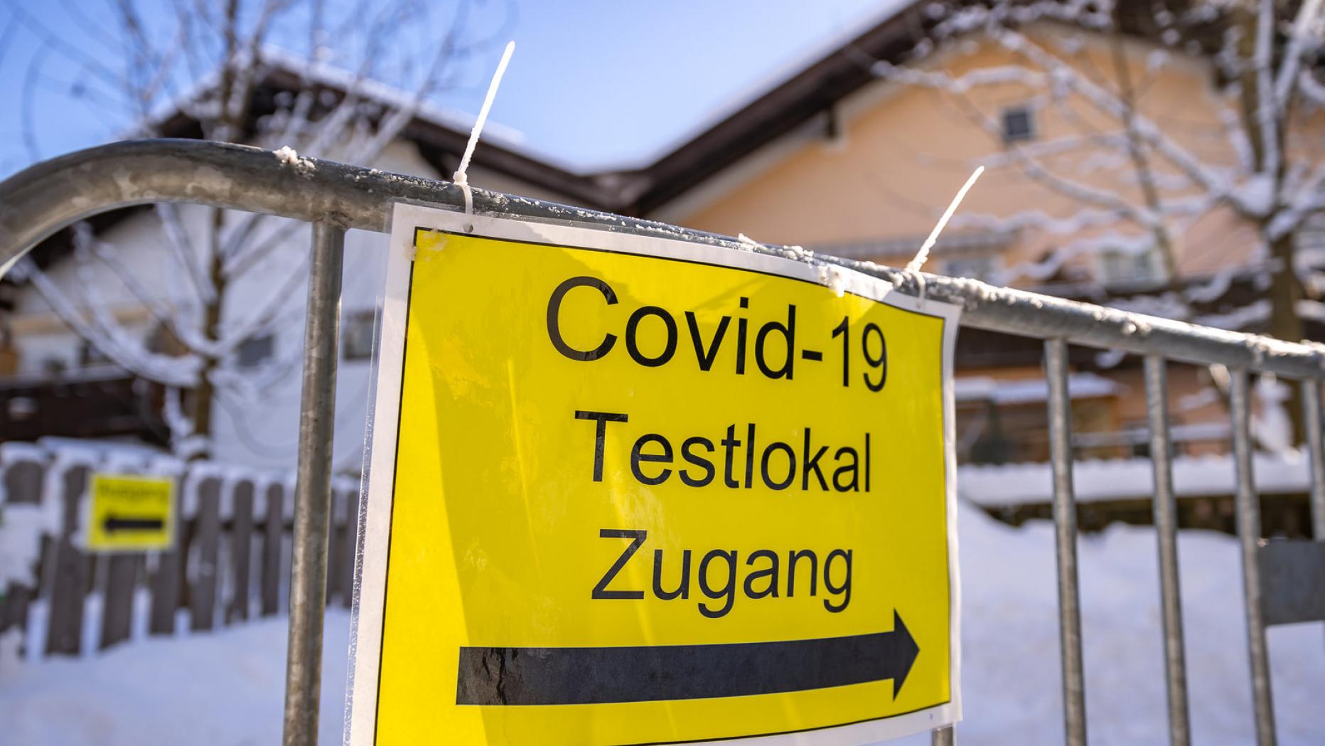 Na avstrijskem Koroškem kar 20-odstotkov britanske različice novega koronavirusa