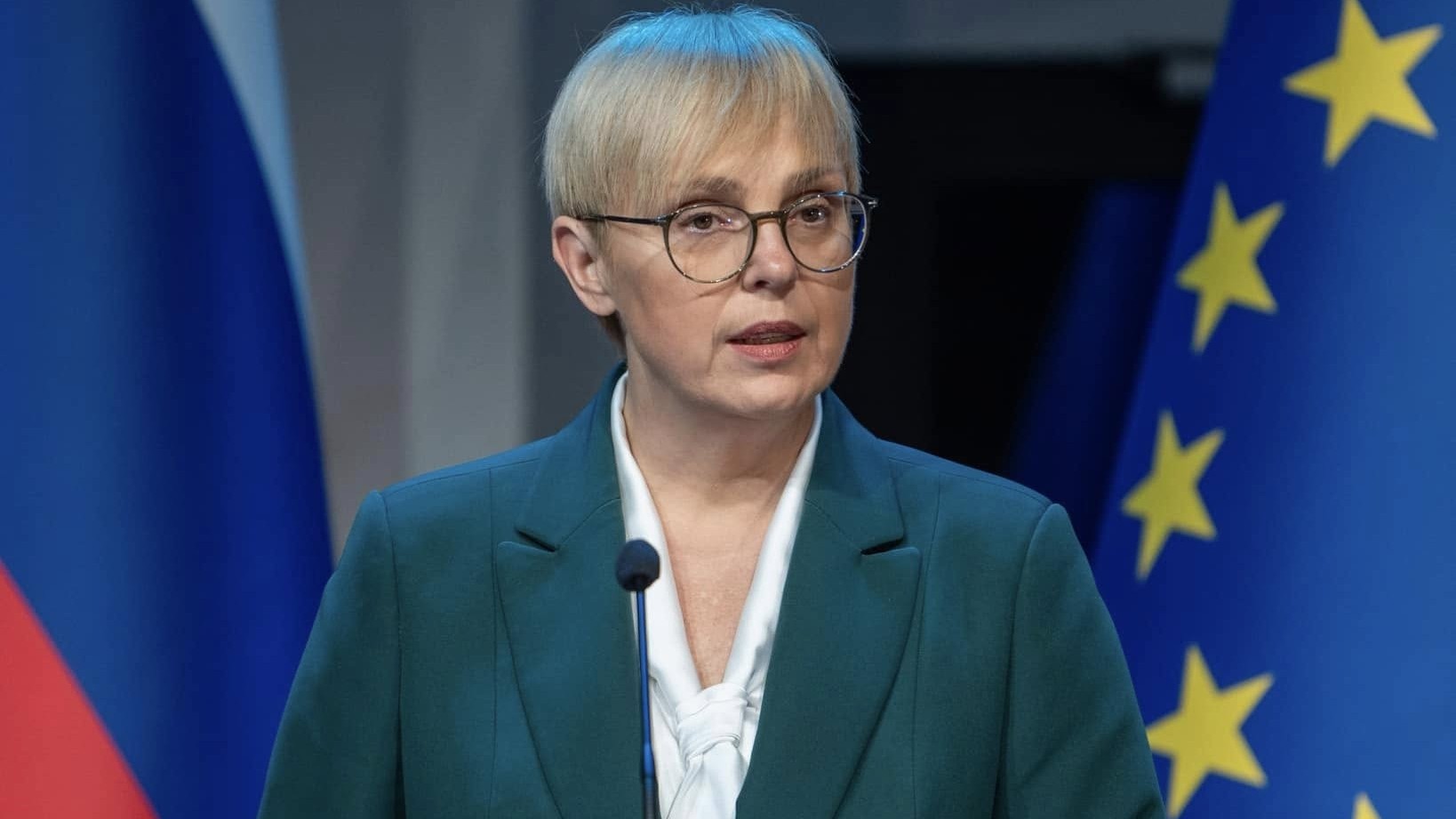 Stevanović s predsednico o težkem položaju: "Če gremo v koalicijo z enimi, bodo zamerili eni ..."