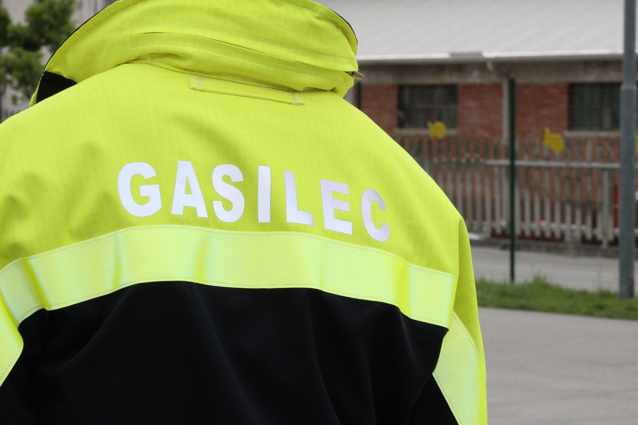 Uhaja amoniak: Prebivalce pozivajo k zaprtju oken, ostanite v zaprtih prostorih