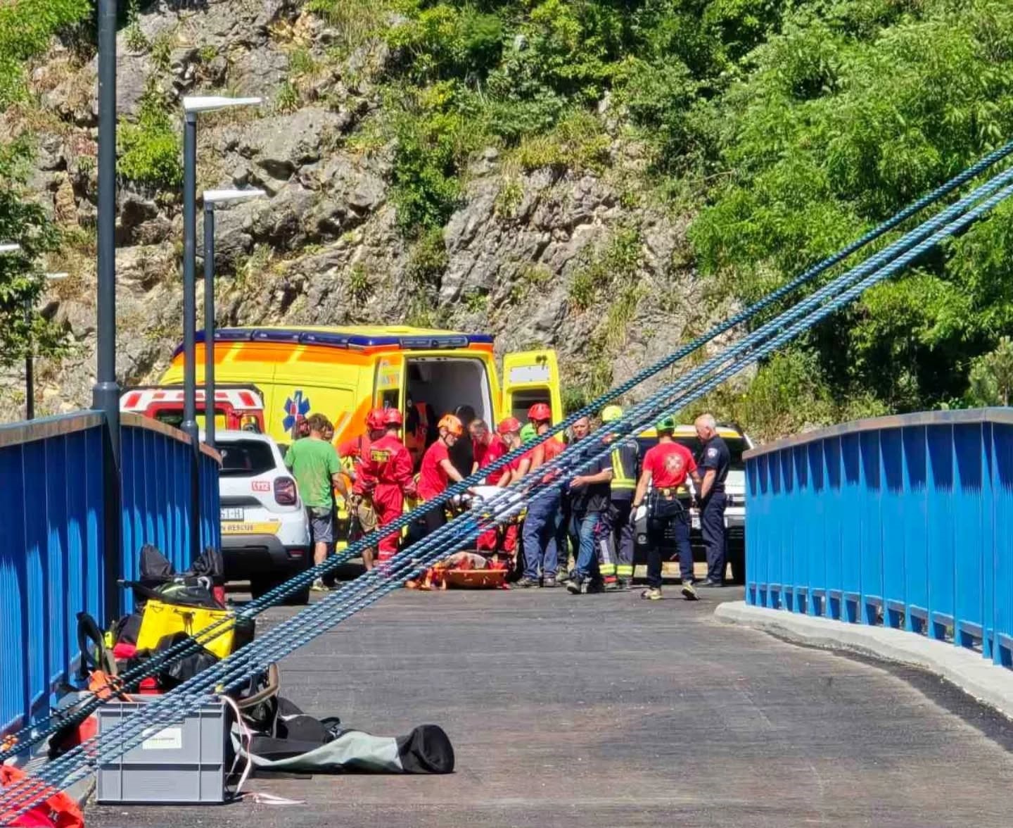 Drama v Istri: Z mostu omahnil več kot 50 metrov globoko in preživel