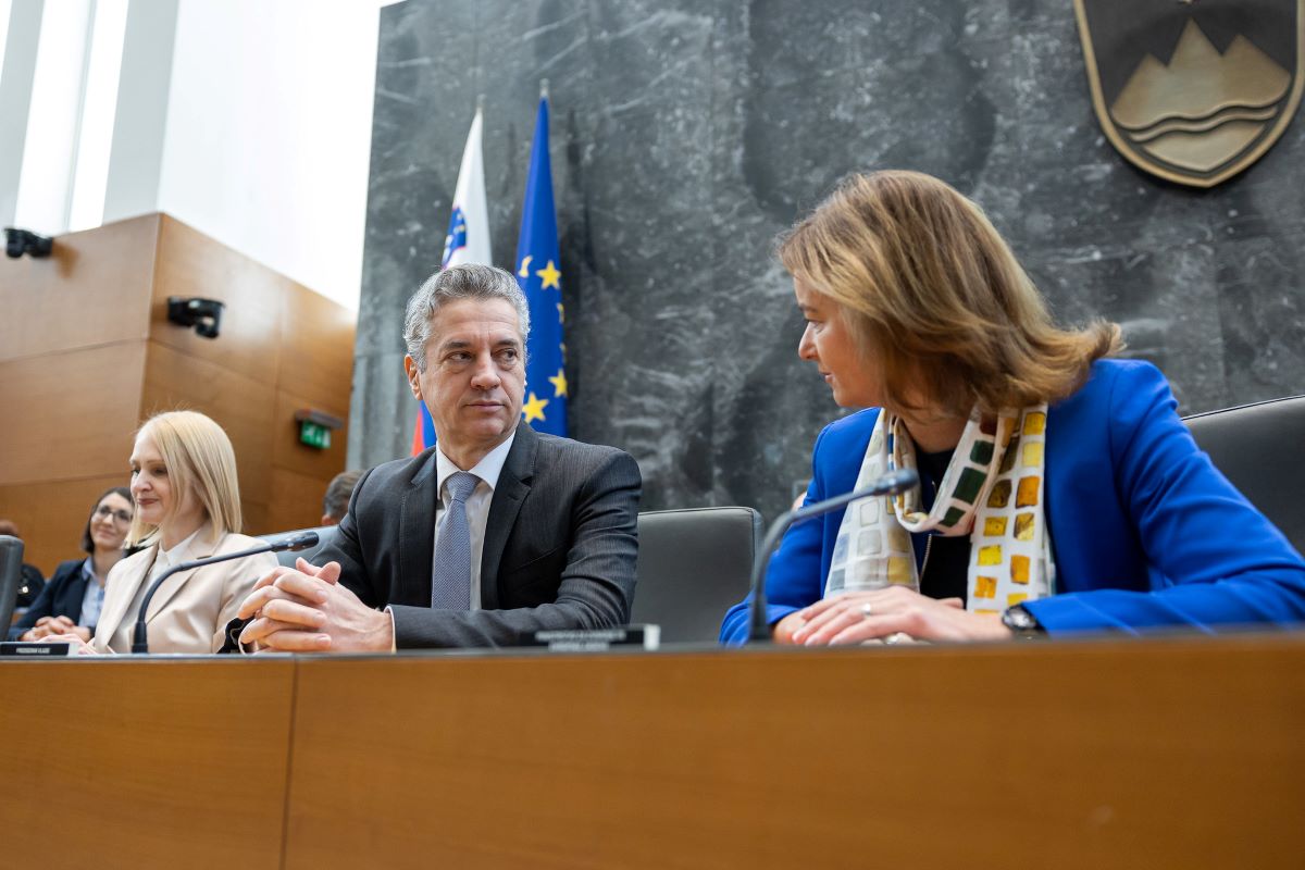 Afera sodna stavba še brez končnega epiloga, SD danes na sestanek z Golobom