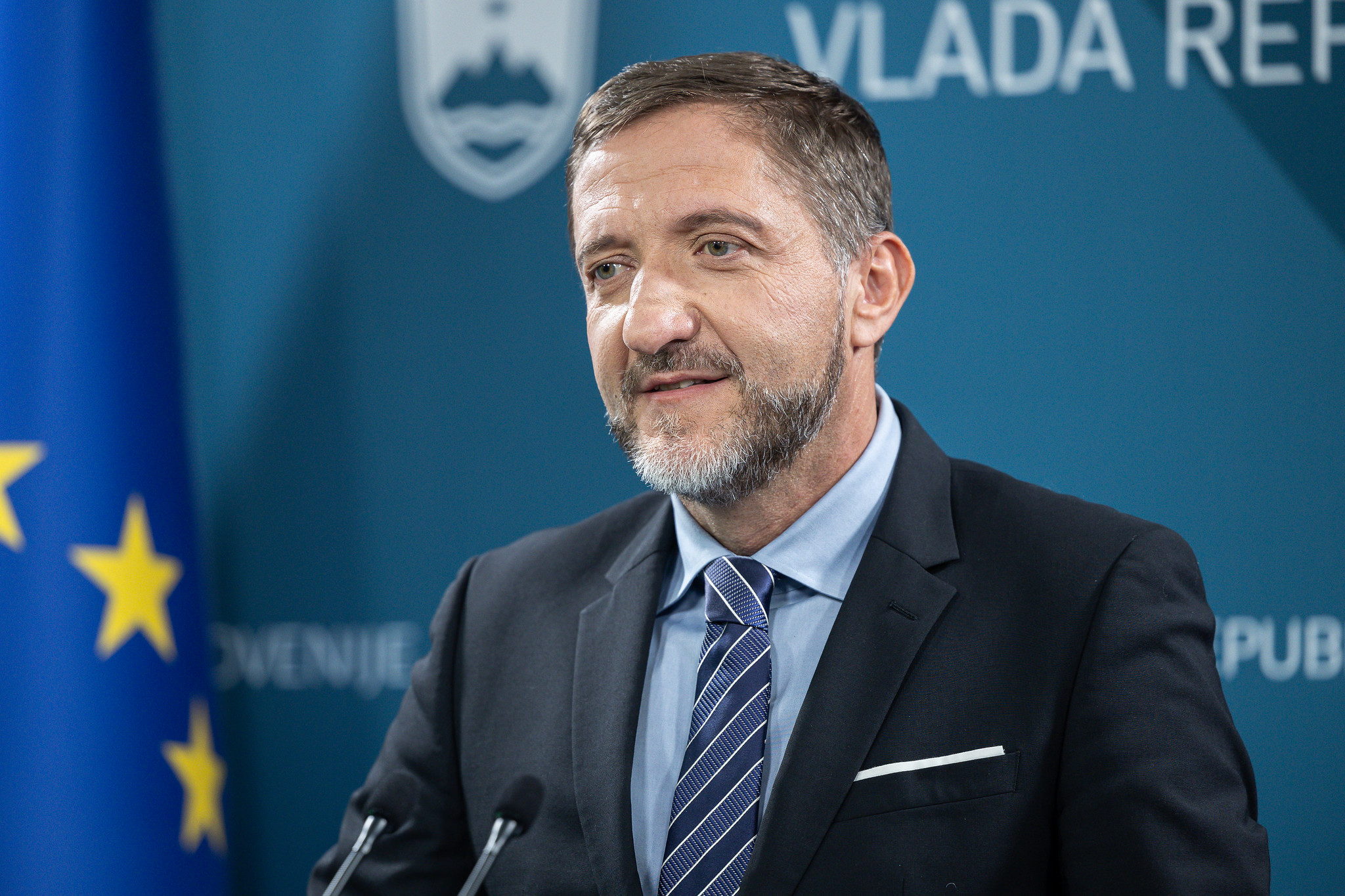Spremembe za samostojne podjetnike: Vlada razkrila, kako bi olajšali pot do višjih prihodkov