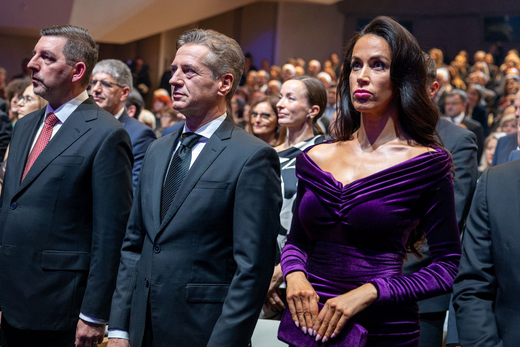 Znana je posebna odločitev glede poroke Roberta Goloba in Tine Gaber