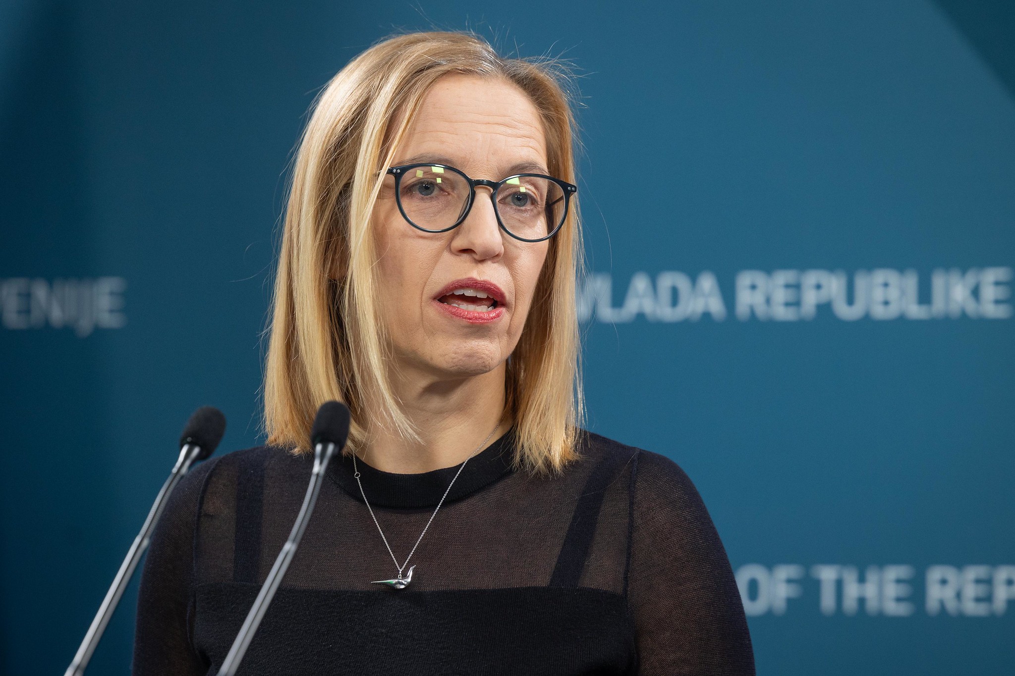 Zdravstvena ministrica ostro o grožnji mariborskih zdravnikov: "Treba je opraviti nadzor"