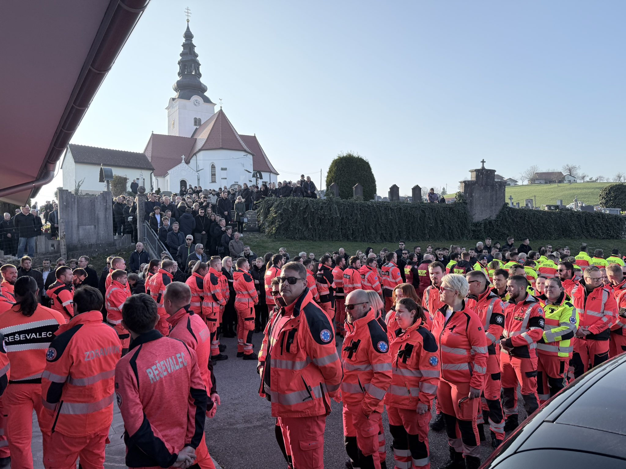 Zadnje slovo od mladega Anžeta: "Ko si hitel reševati življenja drugih, te je usoda poklicala k sebi"