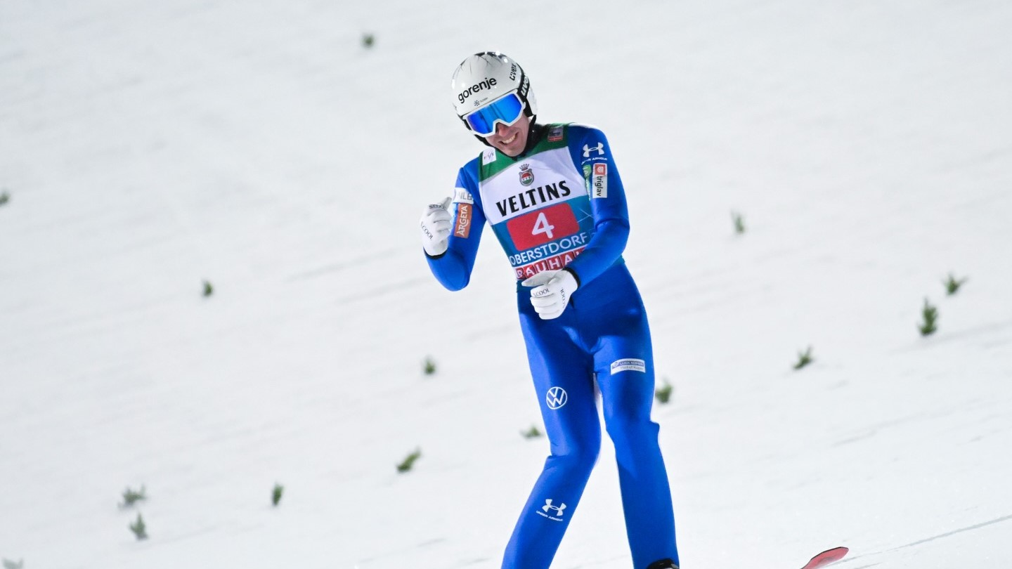 Timi Zajc diskvalificiran že pred samim skokom