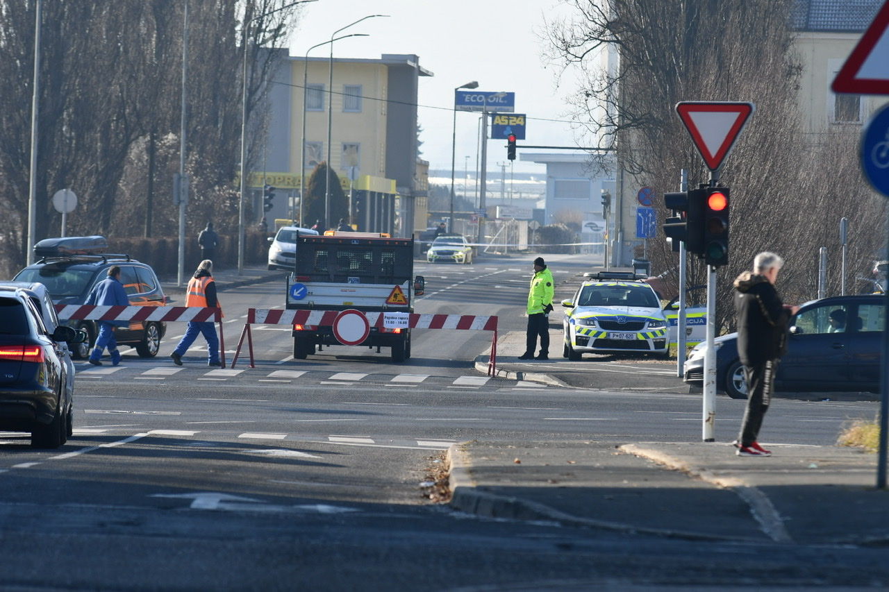 FOTO in VIDEO: V Mariboru sprožena sirena za splošno nevarnost