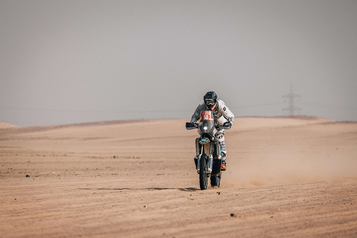 Dakar 1. etapa: Dve odpovedi v Marčičevi konkurenci, en izgubil celo zavest