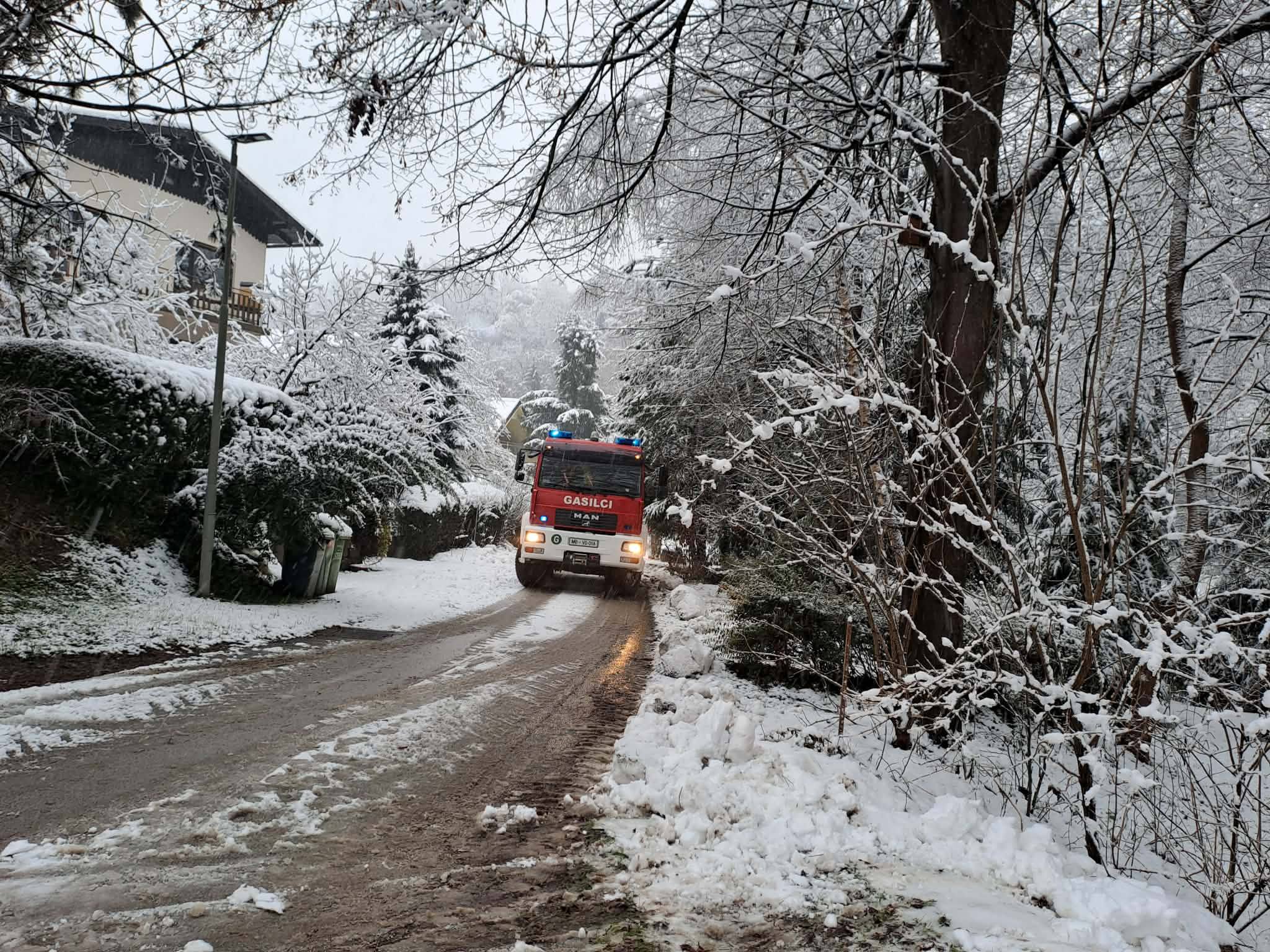 Ste med njimi? Elektro Maribor s slabimi novicami za nekatere odjemalce, dokončna sanacija šele po praznikih
