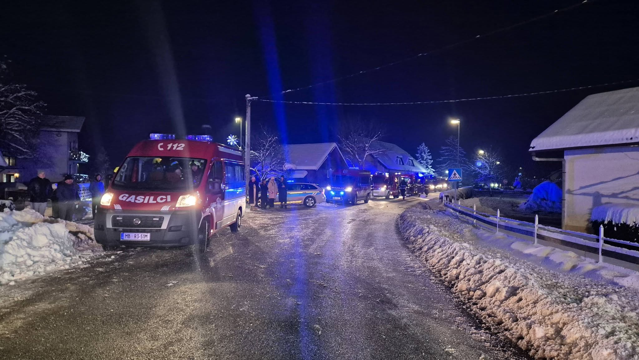 FOTO: Mariborski policisti obravnavali tri večje požare, škoda presega 350 tisoč evrov