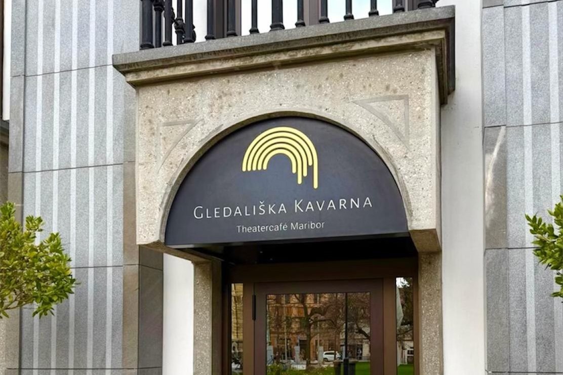 Gledališka kavarna v SNG Maribor išče novega najemnika