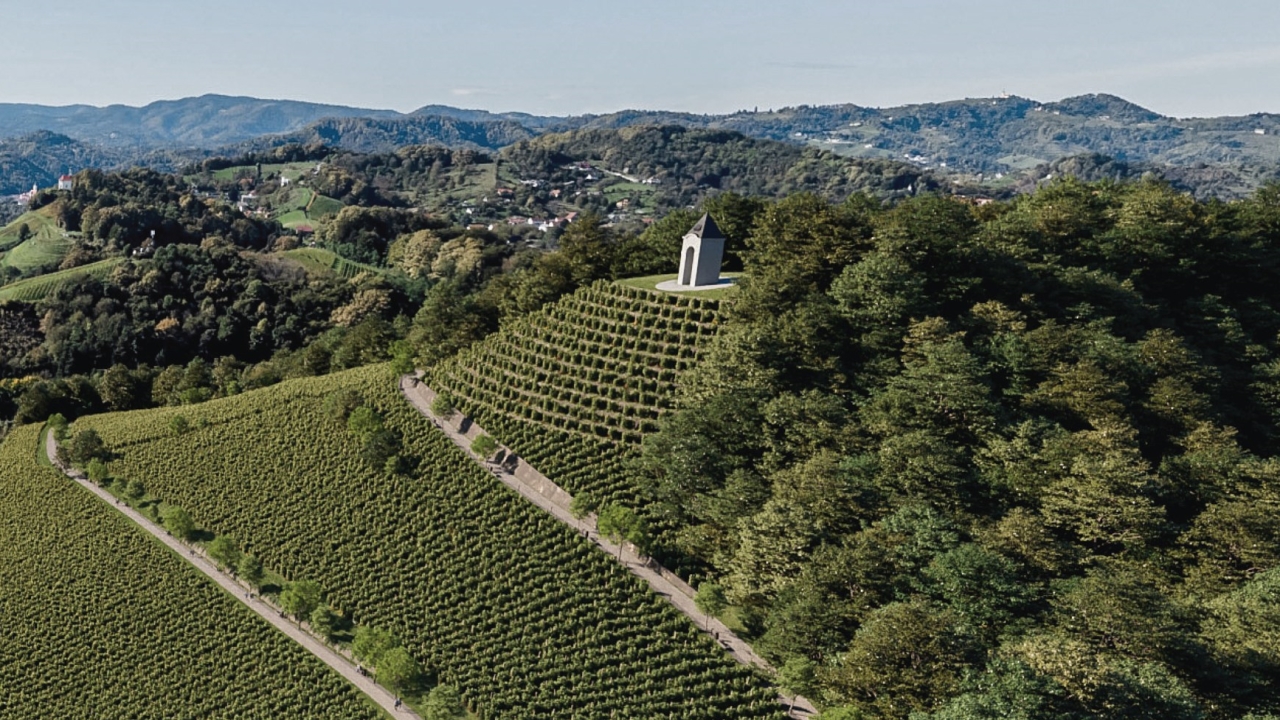 FOTO: Takšna bo nova podoba Piramide, kjer bodo ob vinogradu zasadili še avtohtono sadje