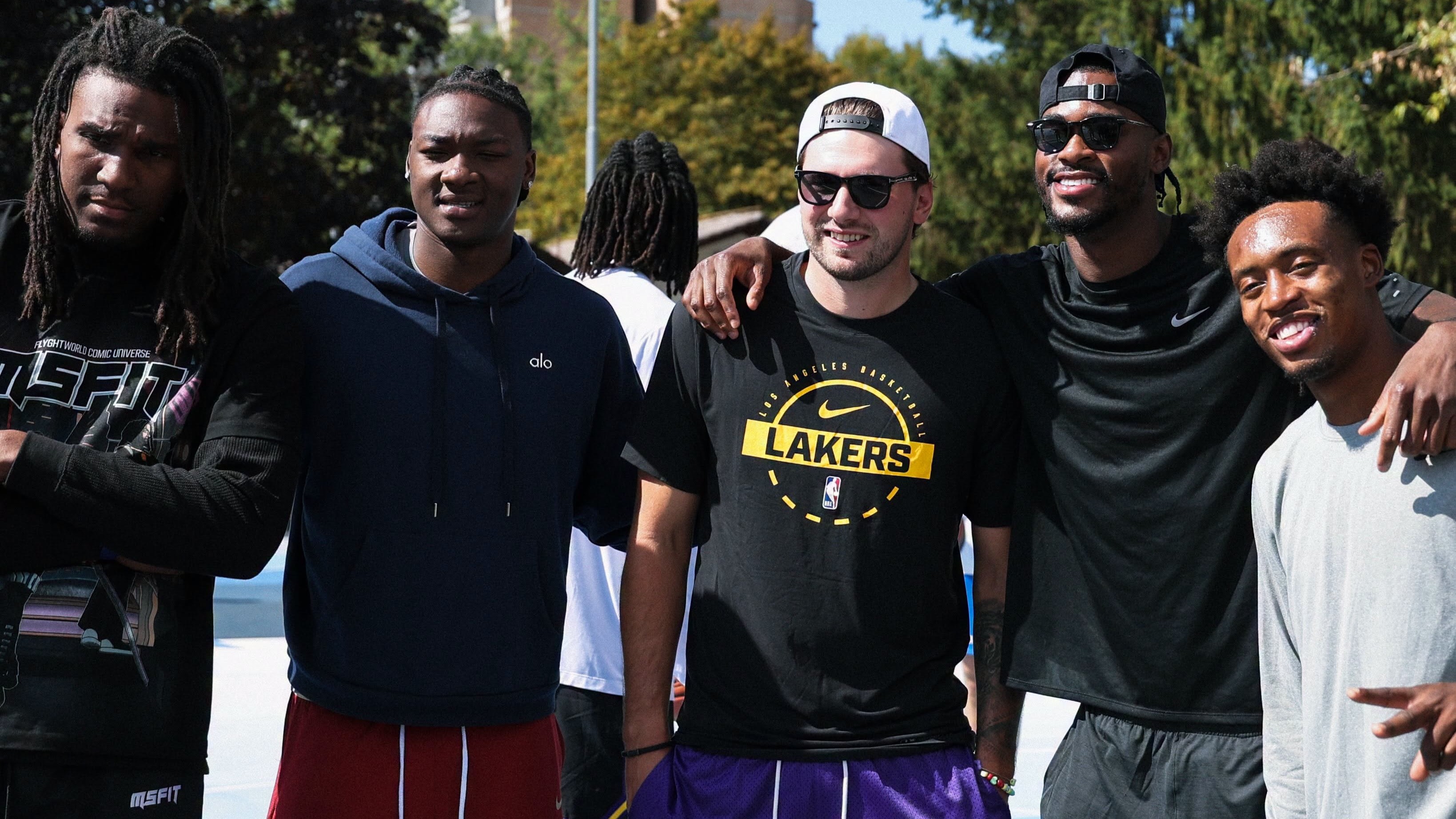 Zvezdniki ekipe Los Angeles Lakers zaključili obisk Slovenije s čudovito gesto