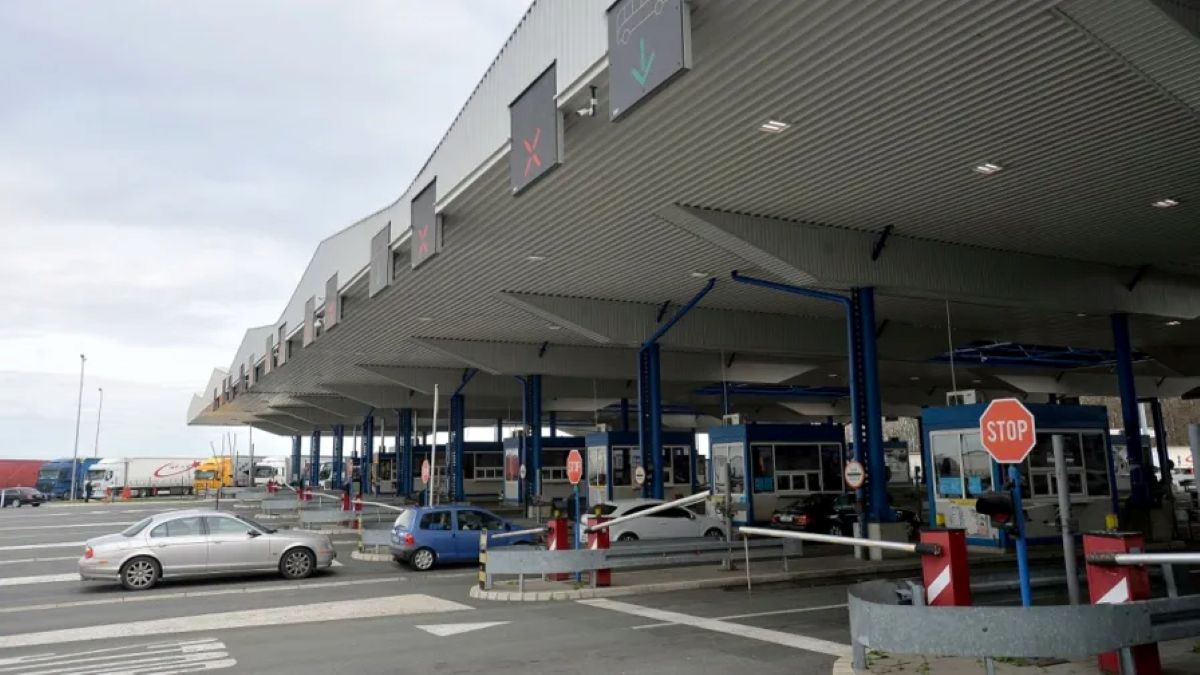 Da ne boste presenečeni: Na teh mejah morate odkleniti telefon, na katerem vam lahko pregledajo čisto vse