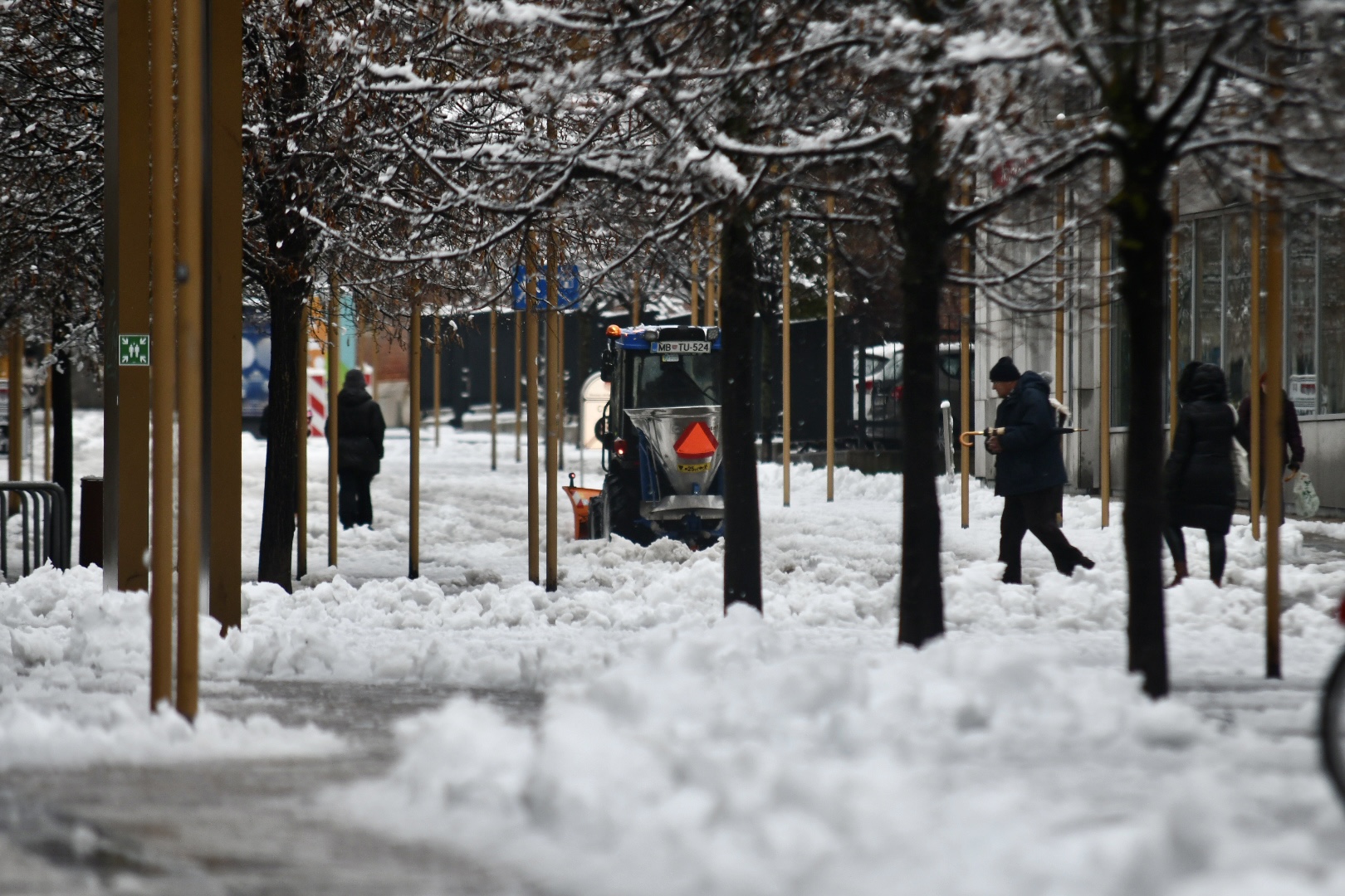 FOTO: Sneg je pobelil Maribor