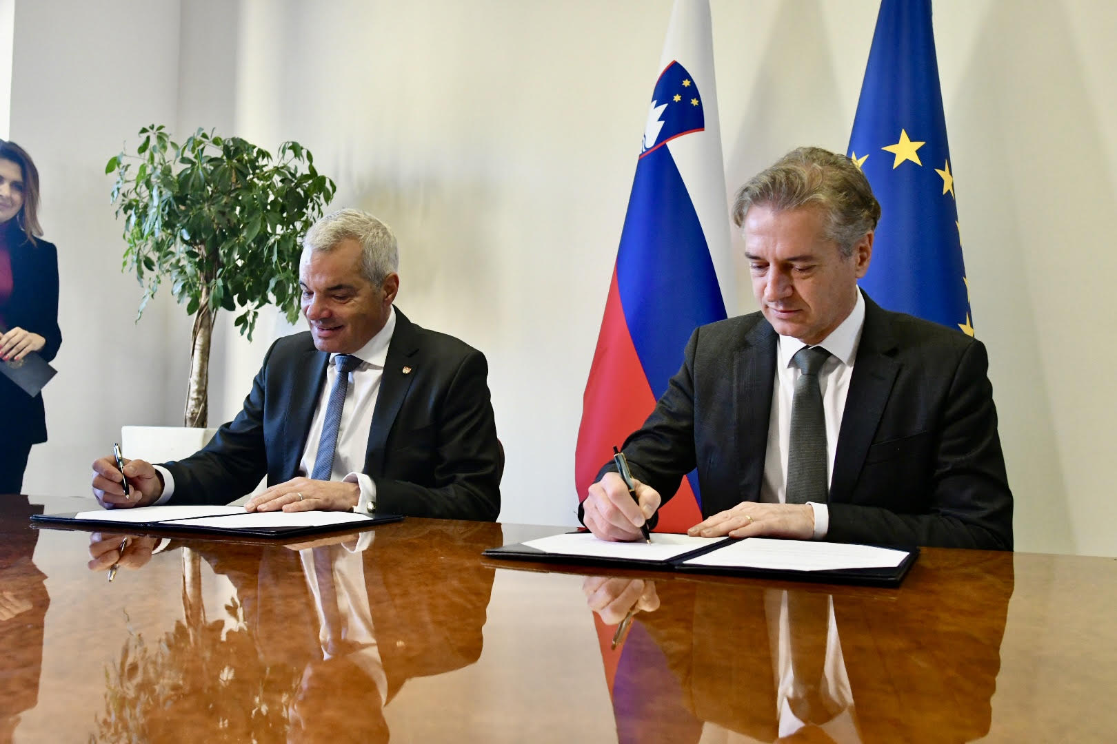 Mariborska občina prevzema Račji dvor, država bo prenovila telovadnico III. gimnazije