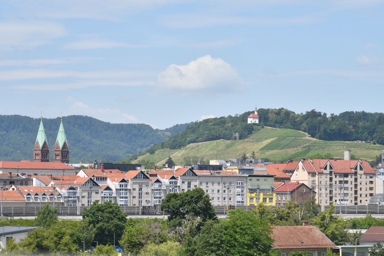 Maribor prehitel Ljubljano: Cene rabljenih stanovanj v mestu ob Dravi v nebo