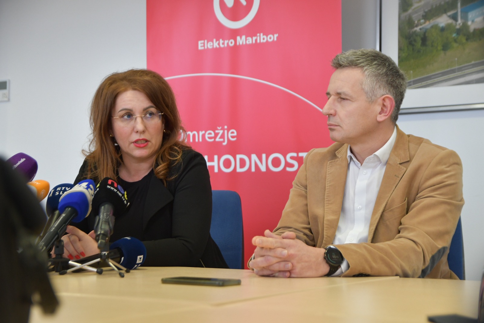 Predsednica uprave Elektro Maribor prevzema odgovornost in napoveduje: “Vsak pridobljen evro bo vložen v omrežje”