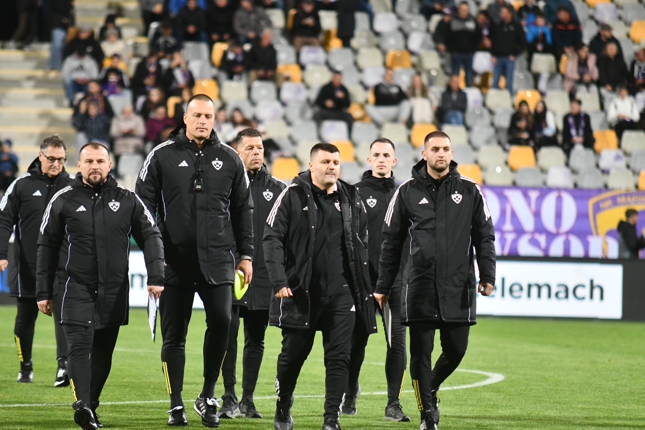 Maribor na derbiju z Olimpijo brez trenerja