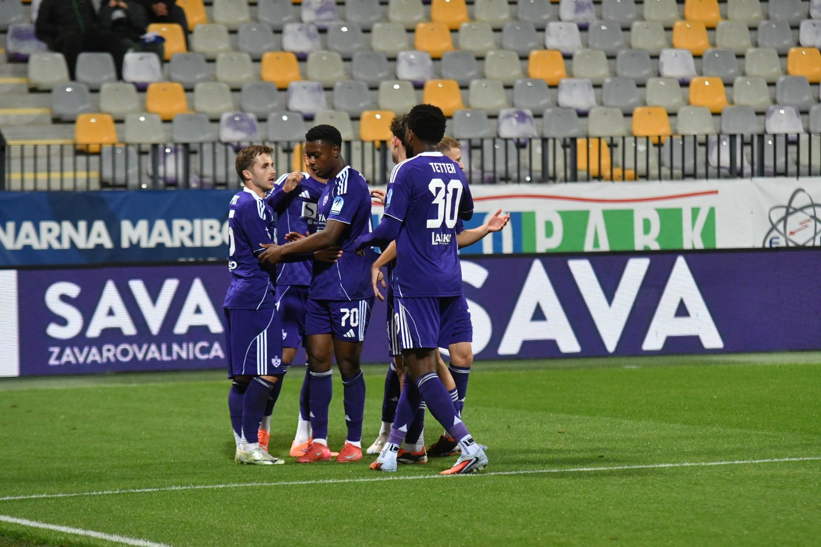 Maribor iz Murske sobote s celo kožo