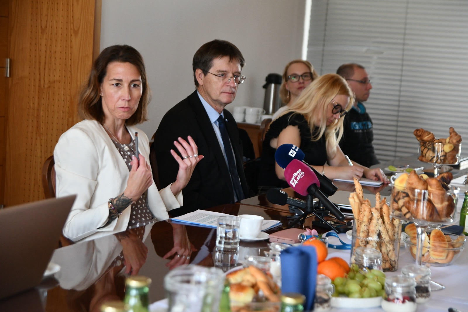 Rektor Kačič odkrito o financiranju: Zakaj Ljubljana dobi več, čeprav ključne kadre izobražuje Maribor?