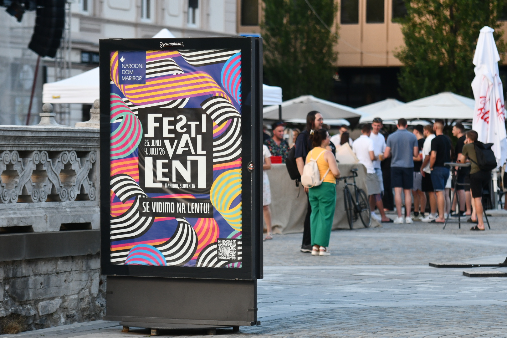 Sedmi dan Festivala Lent: Rock ikone Kreslin, Predin in Lovšin, obletnica Soulfingers ter vrhunci svetovne folklore