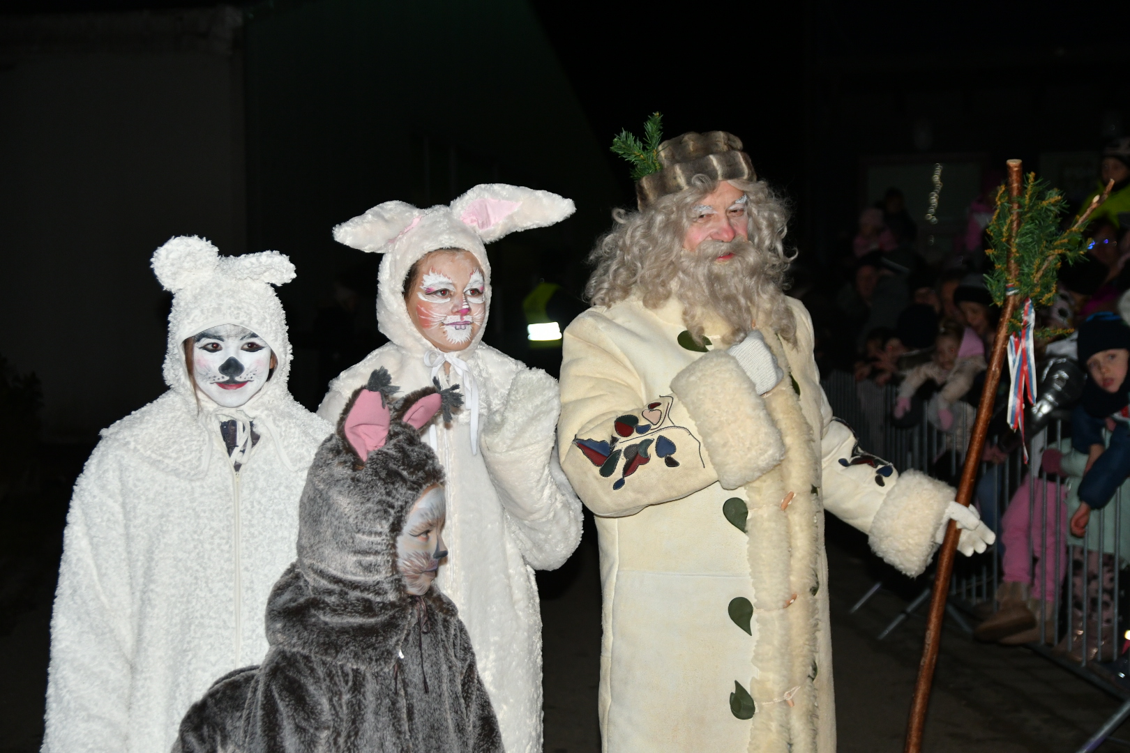 Miklavž že opravil svoje, zdaj je na vrsti spektakularen spust dedka Mraza na Pohorje