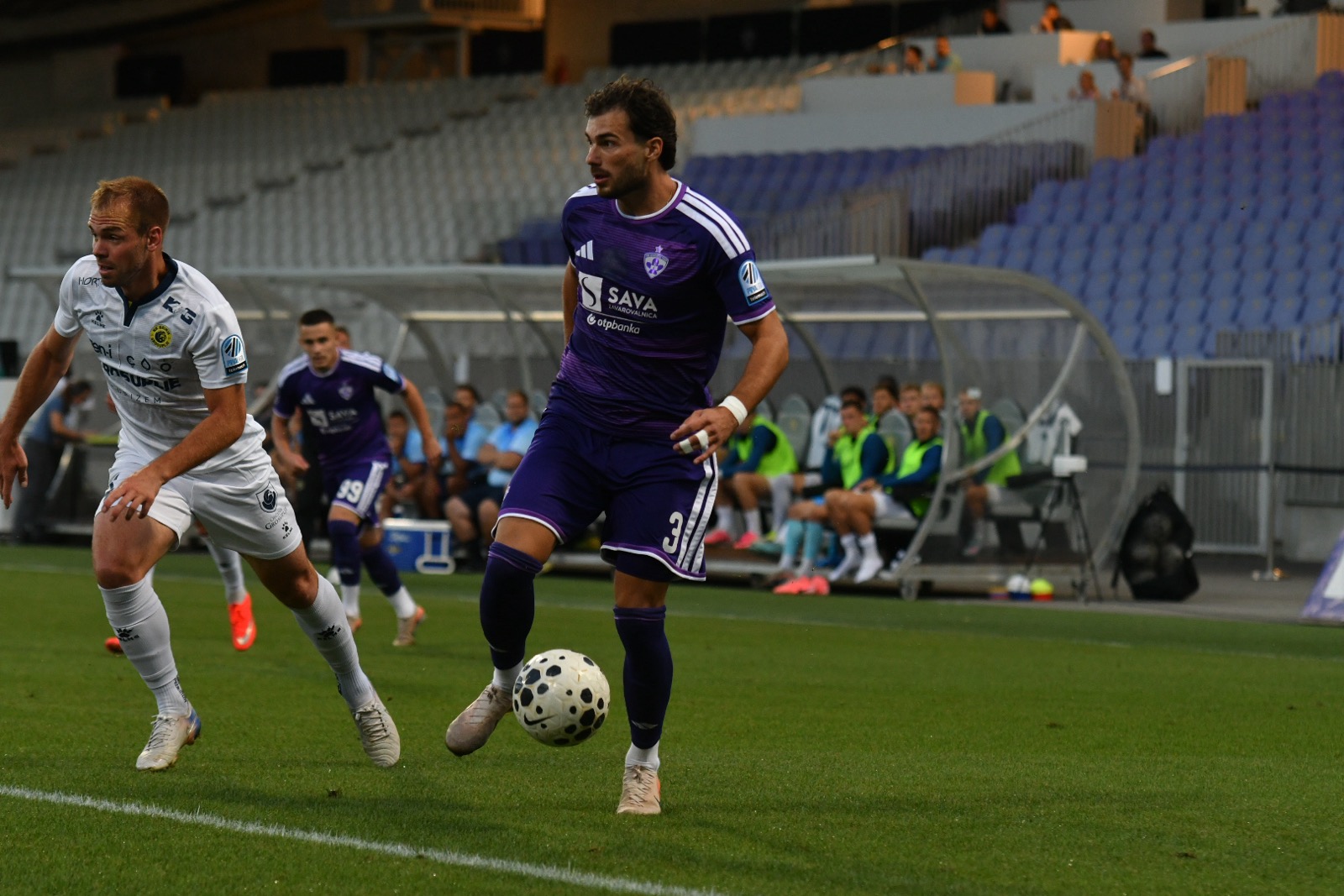 V živo: NK Maribor - Brinje Grosuplje 1:0