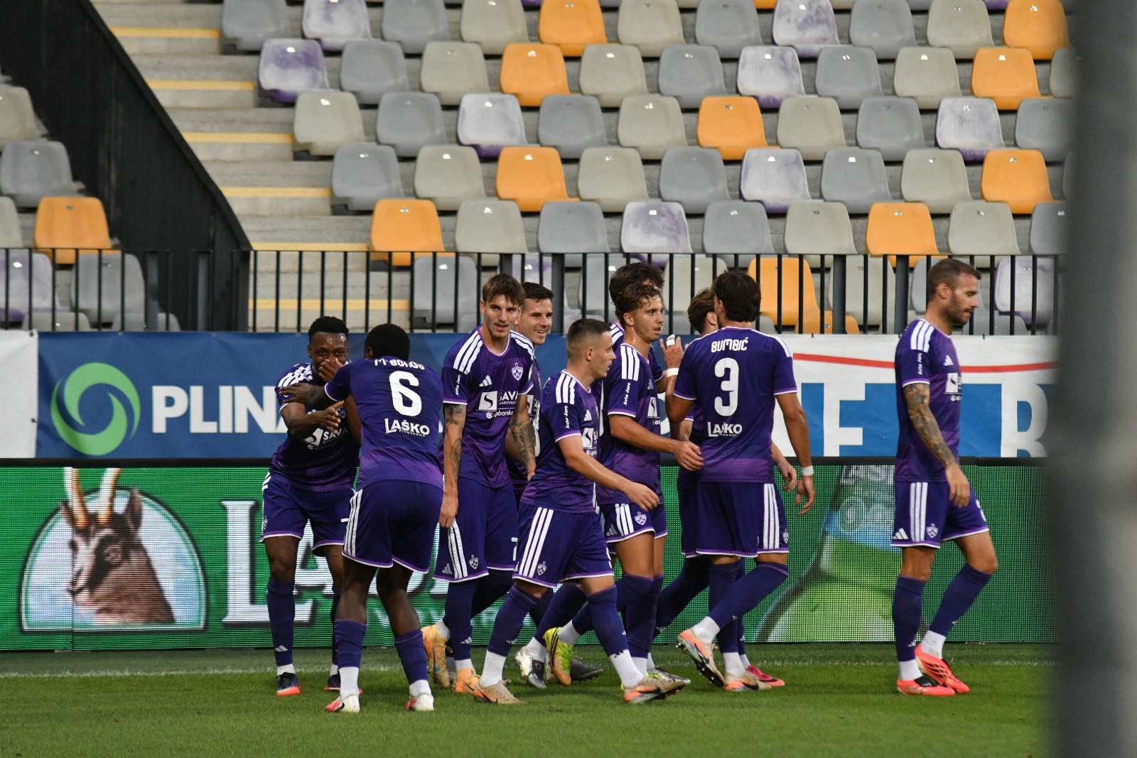 Zahović z novo okrepitvijo: V Maribor se vrača igralec, ki dobro pozna vijolični dres
