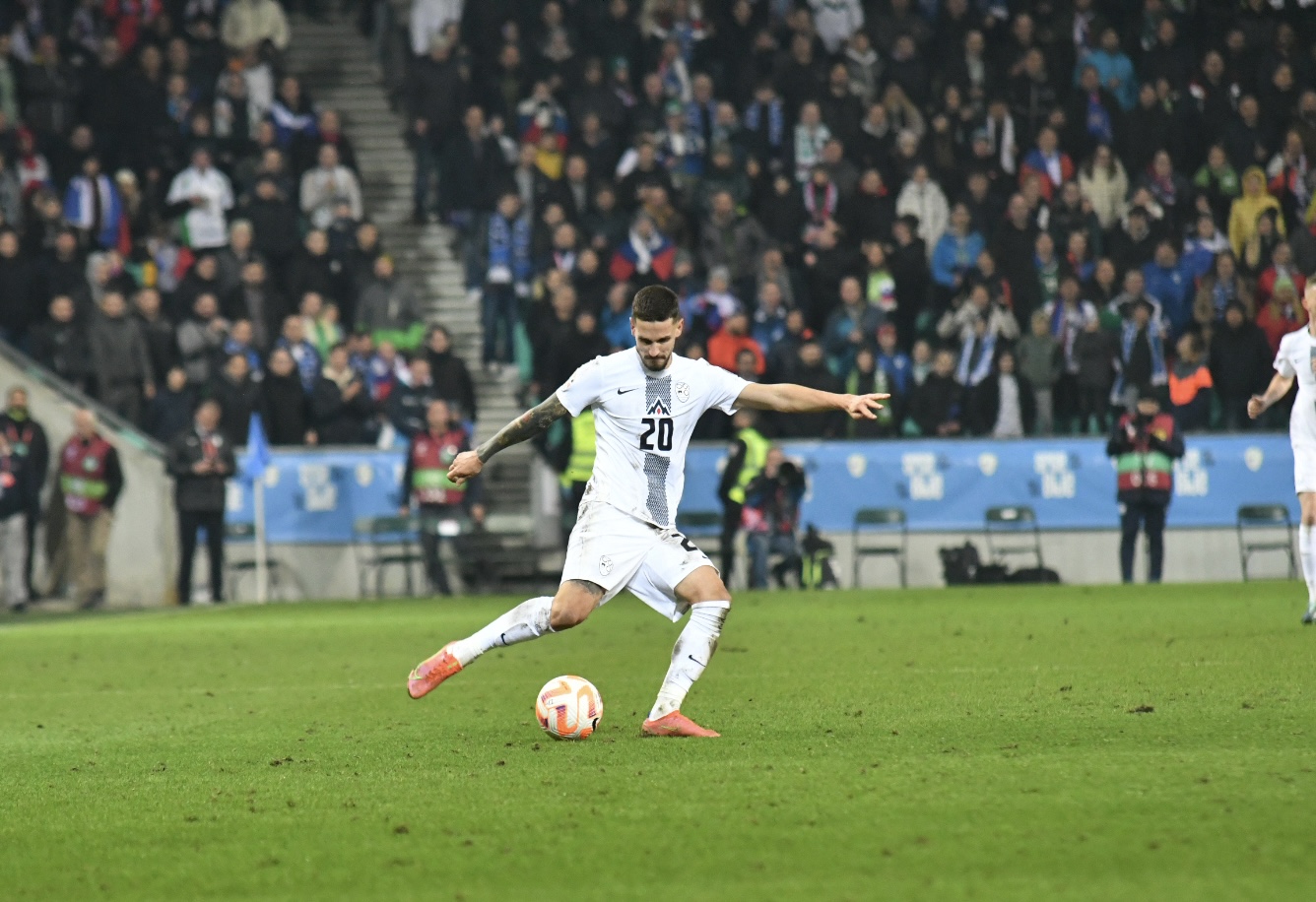 Stojanović znova v NK Maribor, a na debi bo treba počakati