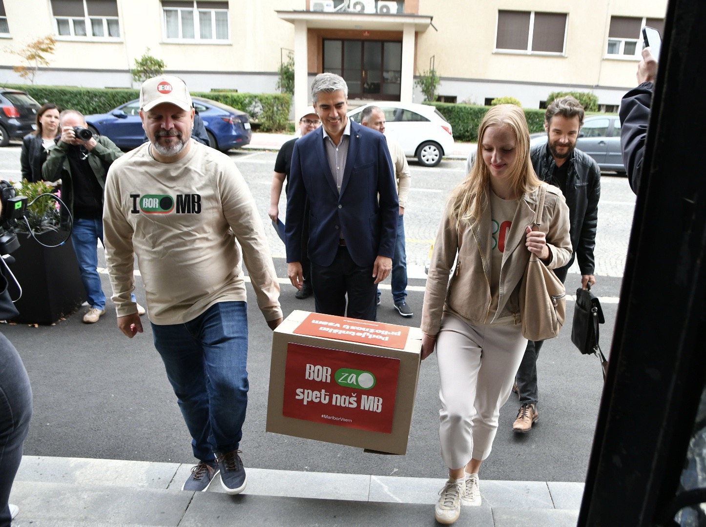 Bor Greiner predal podpise za kandidaturo za župana Maribora
