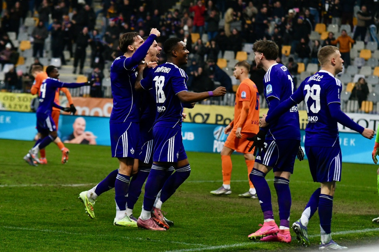 Znan razpored za sezono 2026/27, kdaj bo prvi večni derbi?