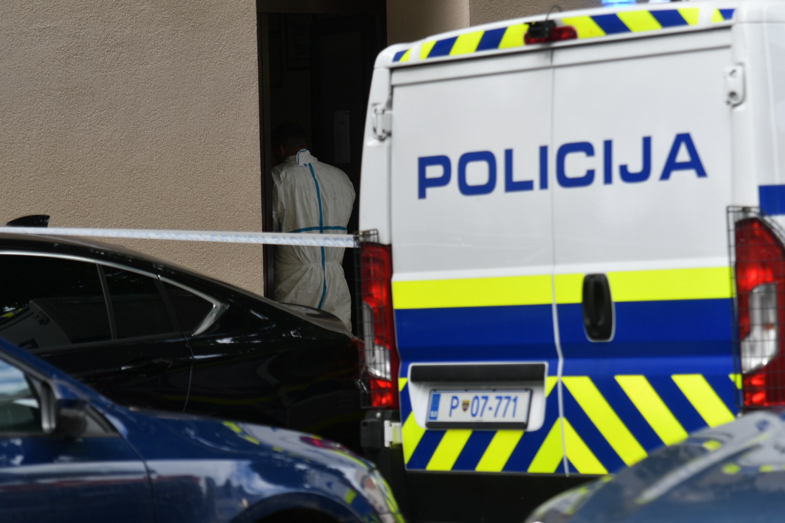 Tragedija na Jezdarski ulici: Policija razkrila prve podrobnosti (FOTO)