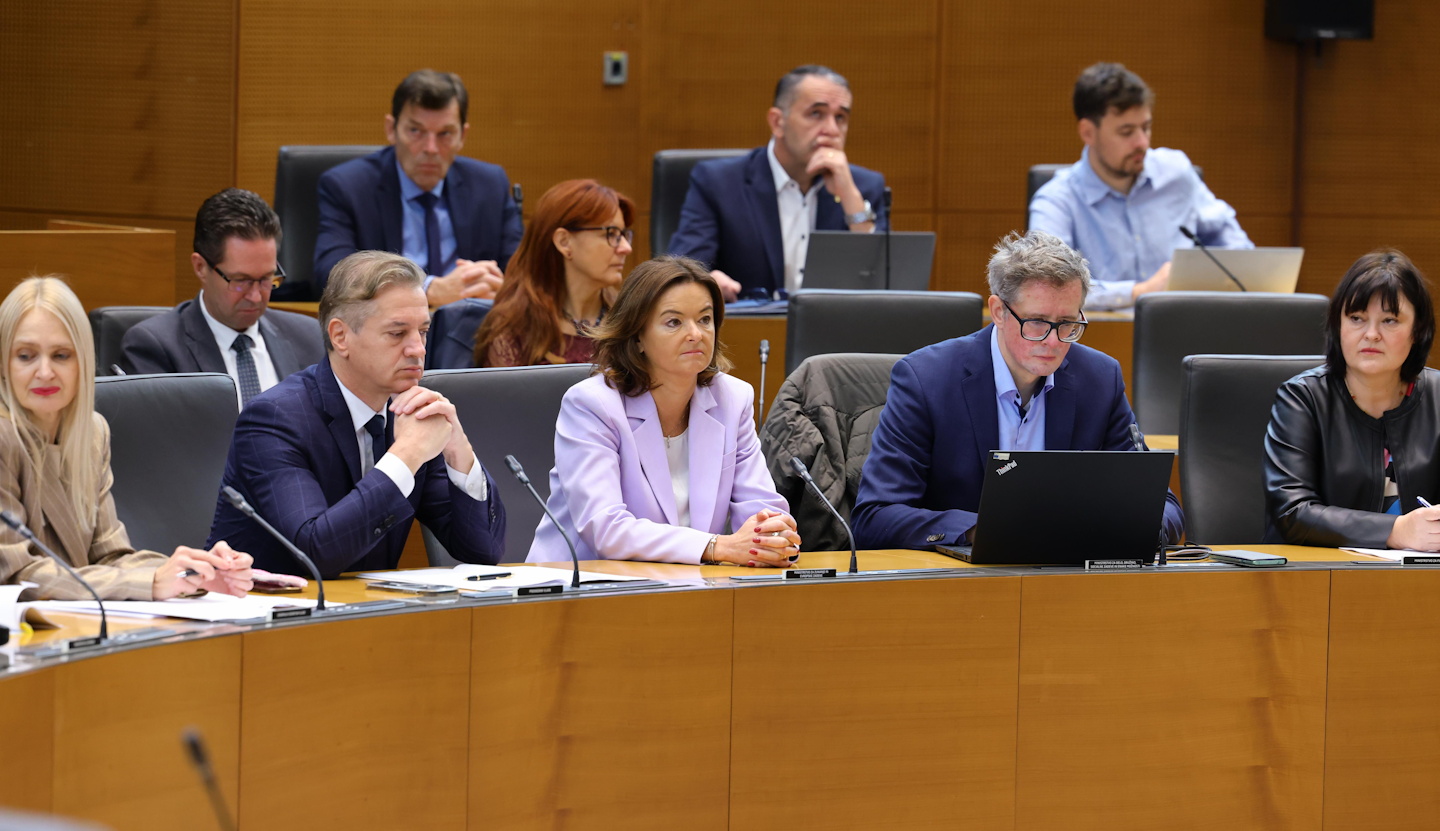 Golob: V tem mandatu skrajšanega delovnega tedna ne bo