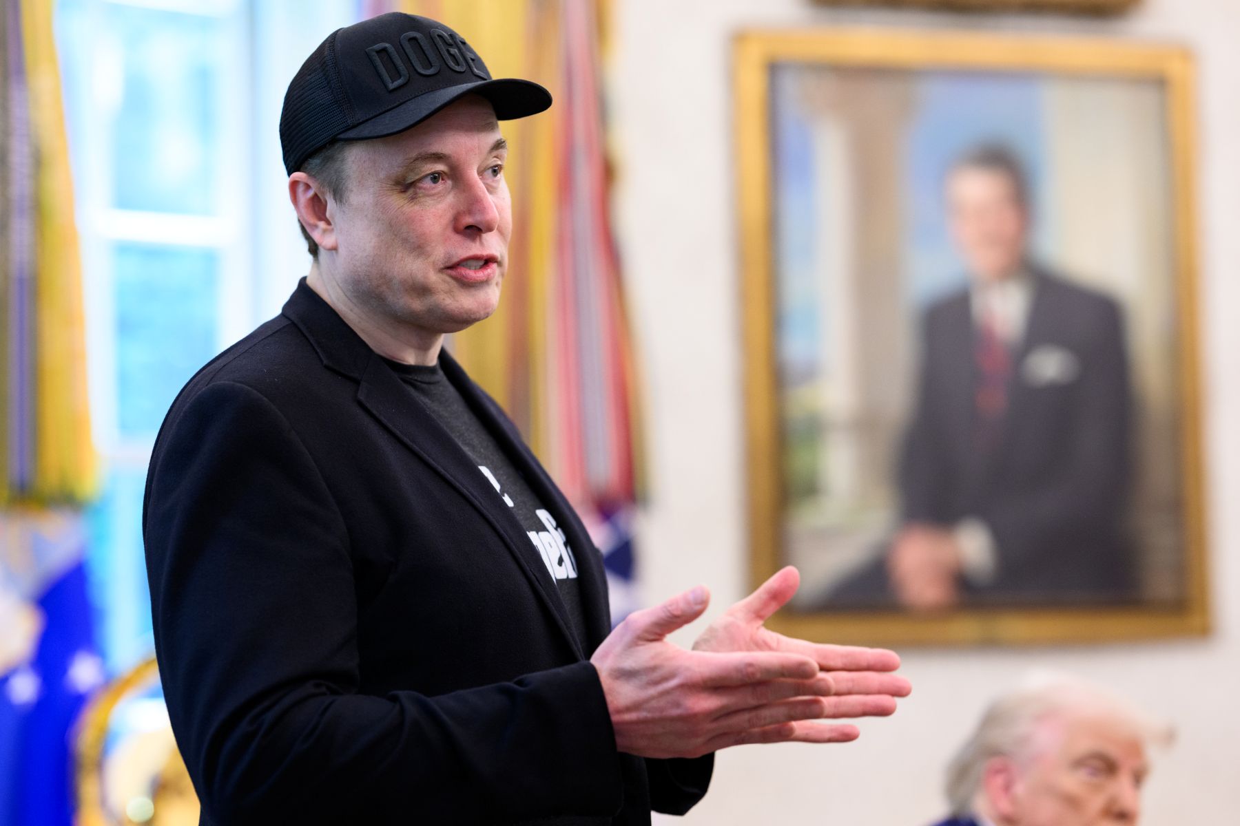 Musk oster do Trumpa: "Žal mi je, ampak tega ne morem več prenašati"