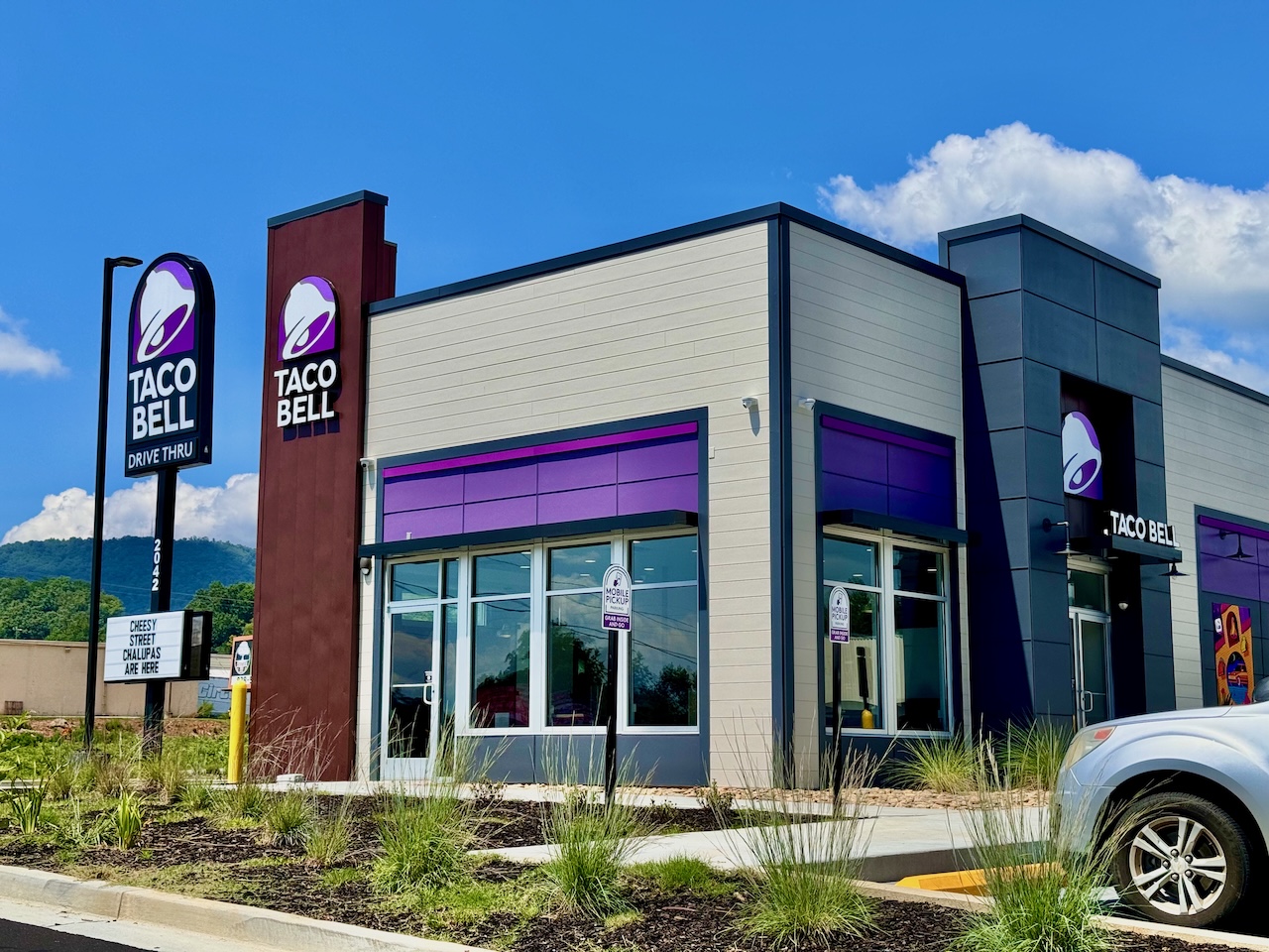 Le uro in pol stran od Maribora se je odprl prvi Taco Bell