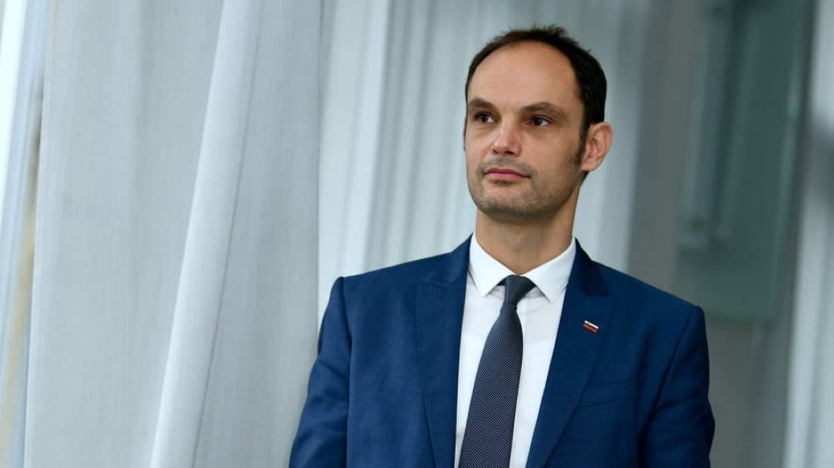 Logar meni, da koalicija še dolgo ne bo sestavljena: "Golob ima zanimivo pogajalsko taktiko ..."