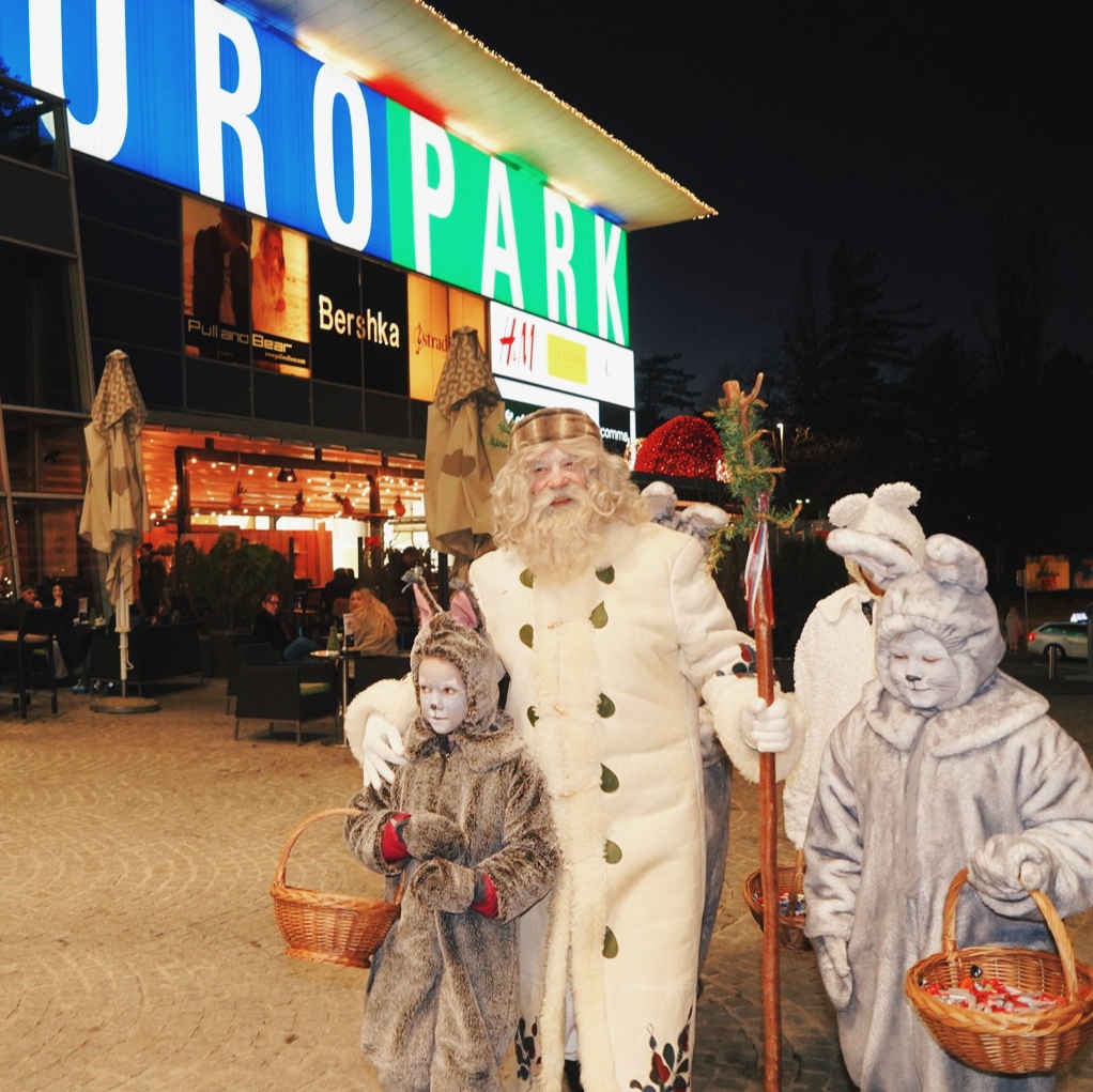 Zimska pravljica z dedkom Mrazom v Europarku