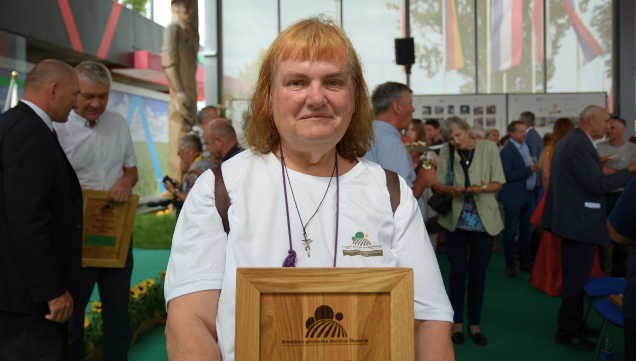 Miša Pušenjak nekoliko drugače: Ena sama prijava je odločila, da ne bo šla po družinski poti (VIDEO)