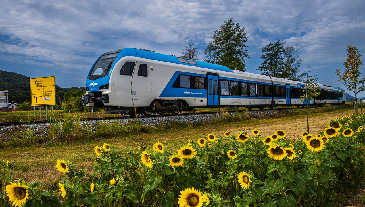 Projekt Slovenskih železnic, ki povezuje lokalne skupnosti in spodbuja trajnostno mobilnost