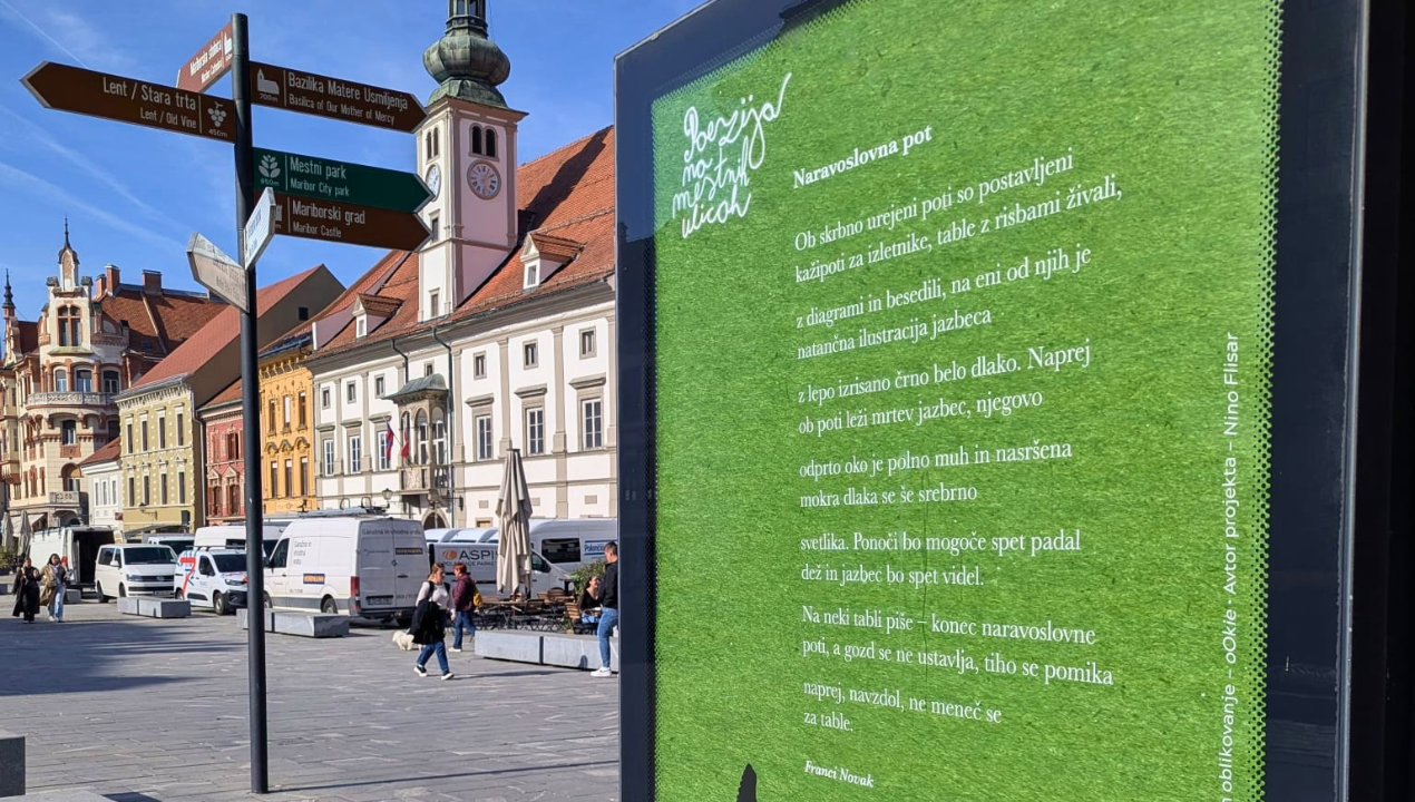 FOTO: Ste jih že opazili? Na mariborskih ulicah so oglase zamenjale pesmi