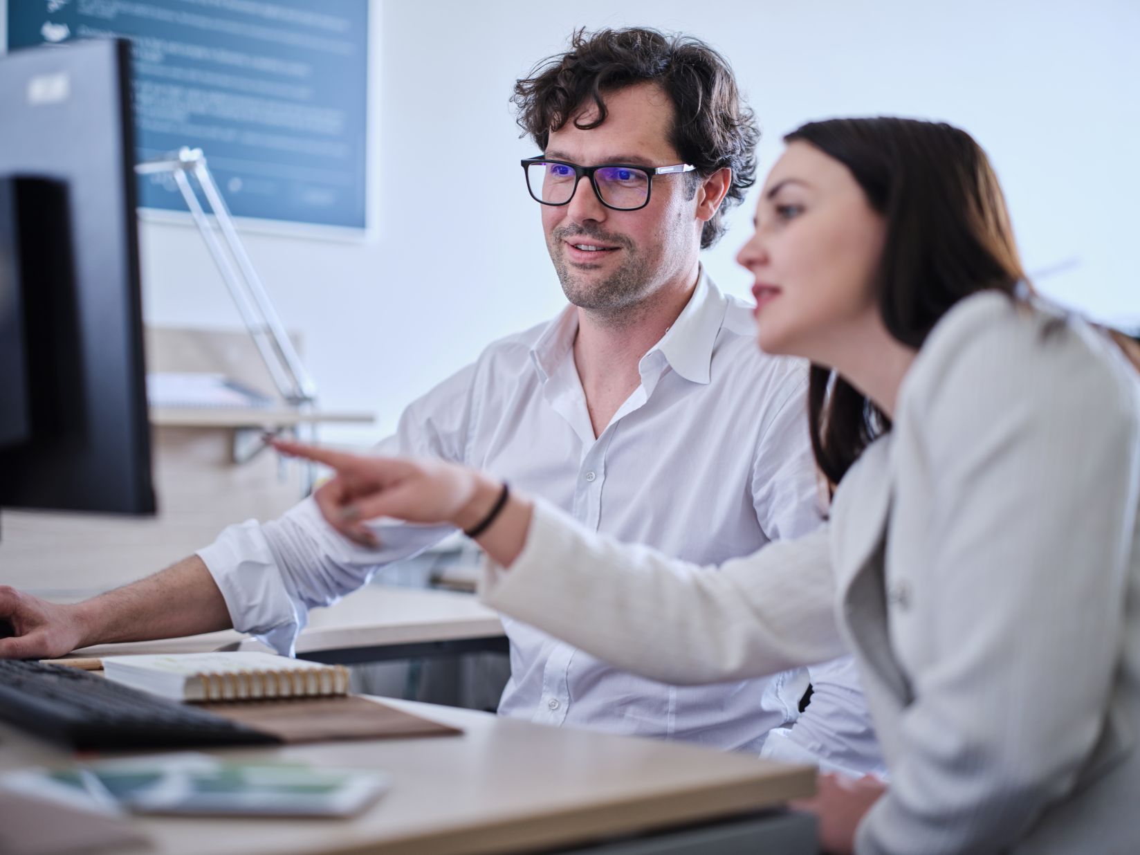 Moj spletni priročnik – nepogrešljiv vir informacij za podjetnike