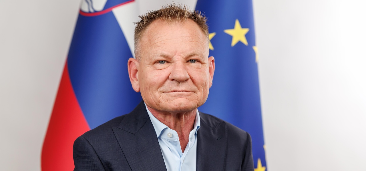 Projekt, ki ga je SDS nekoč ostro kritizirala, zdaj ponovno obuja minister iz njihovih vrst