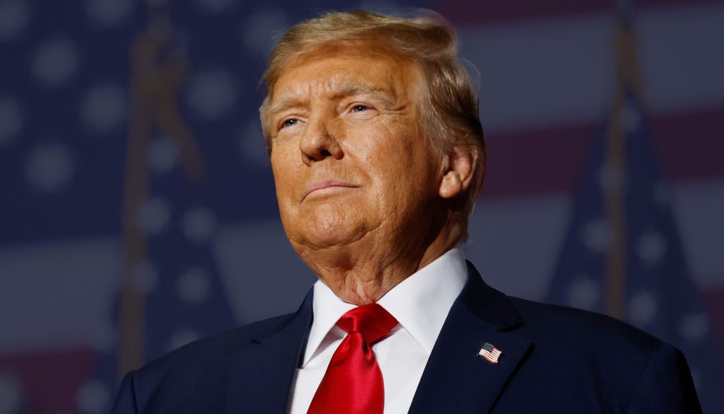 Trumpova presenetljiva poteza: 100-odstotne carine na ves uvoz iz kitajske s 1. novembrom