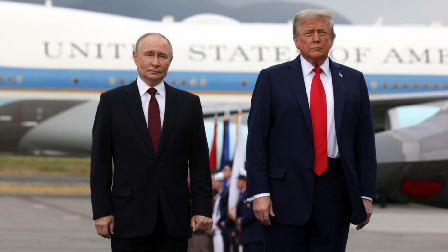 Trump bo pred srečanjem z Zelenskim spregovoril tudi s Putinom
