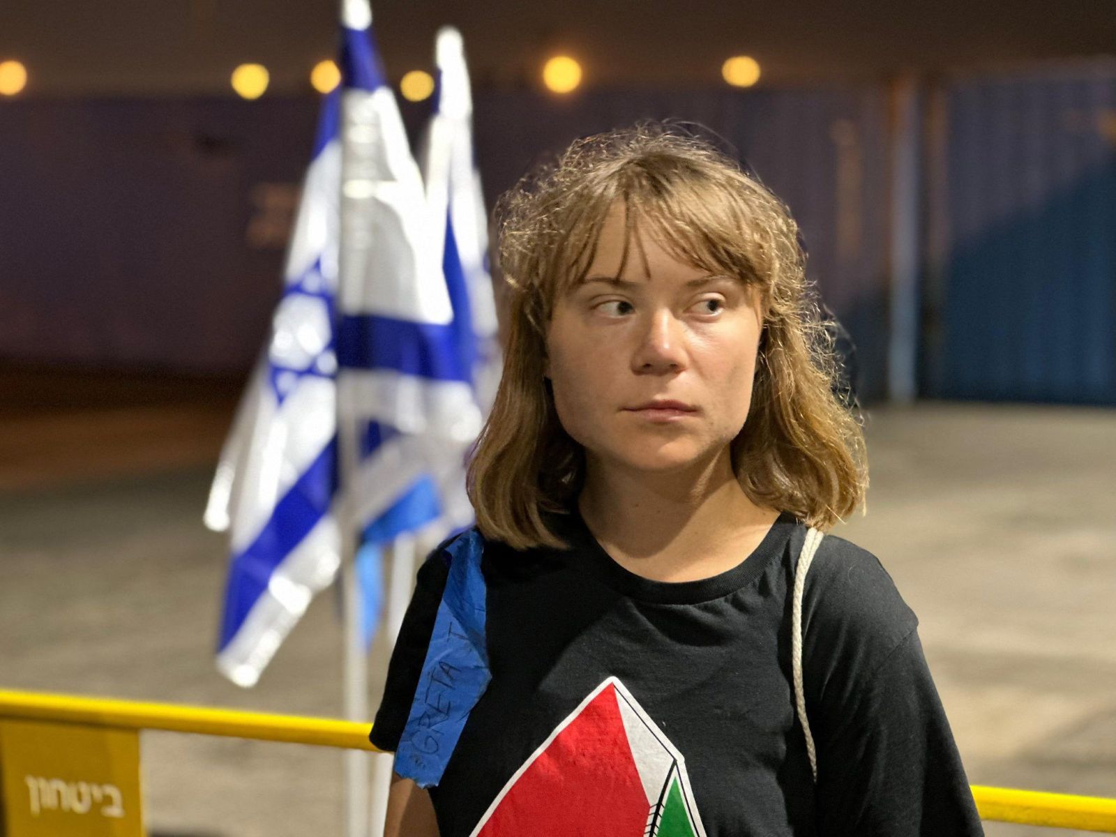 Izrael izgnal Greto Thunberg, po odhodu nazaj domov se je odzvala z ostrimi besedami